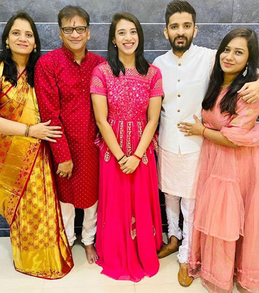 Smriti Mandhana Biography in Hindi